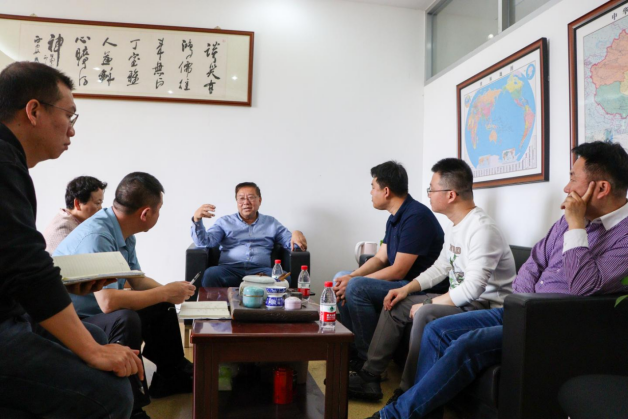 深化产教融合：中信科移动来访我...